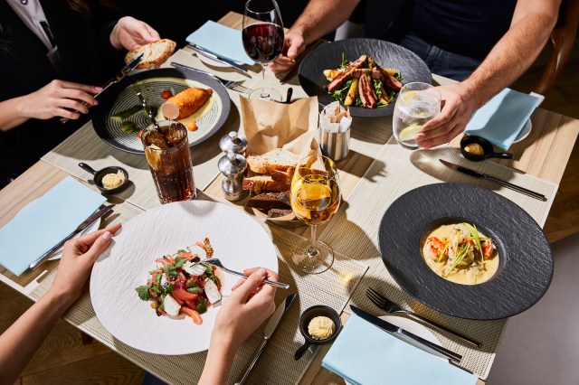 Creative Plating Ideas to Enhance Your Everyday Meals at Home